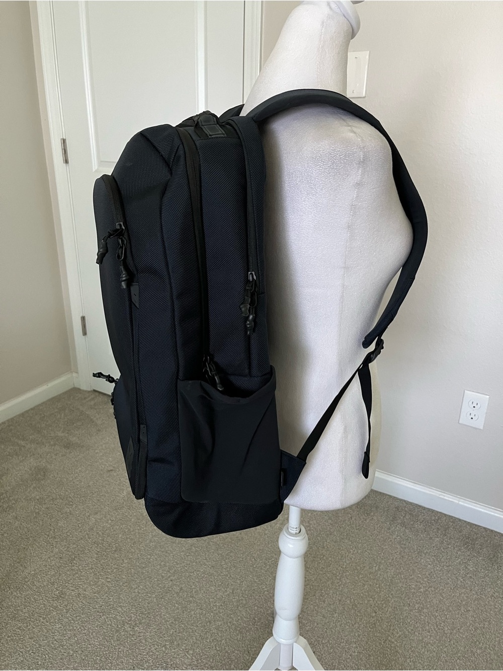NWOT Ten Thousand Black Tactical Travel Backpack - Picture 2 of 15